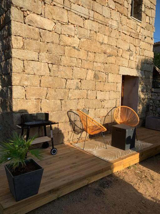 Caseddu Au Coeur Du Village Hébergement de vacances
